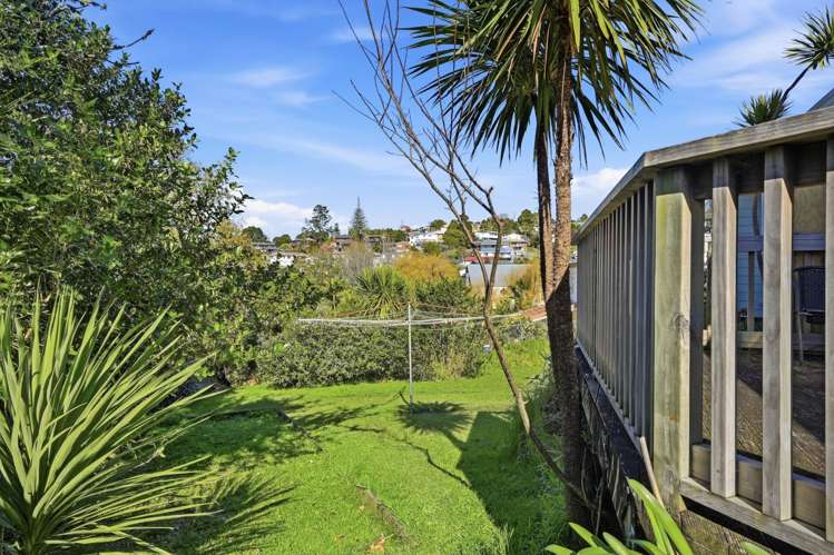 115 Athena Drive Totara Vale_21