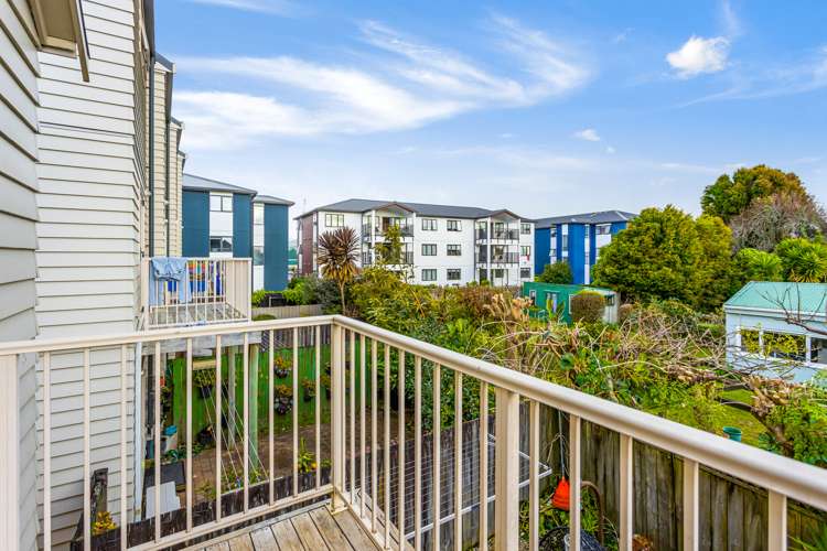 7/4 Keeling Road Henderson_8