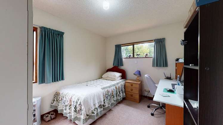 2/12 Churchill Avenue Allenton_6