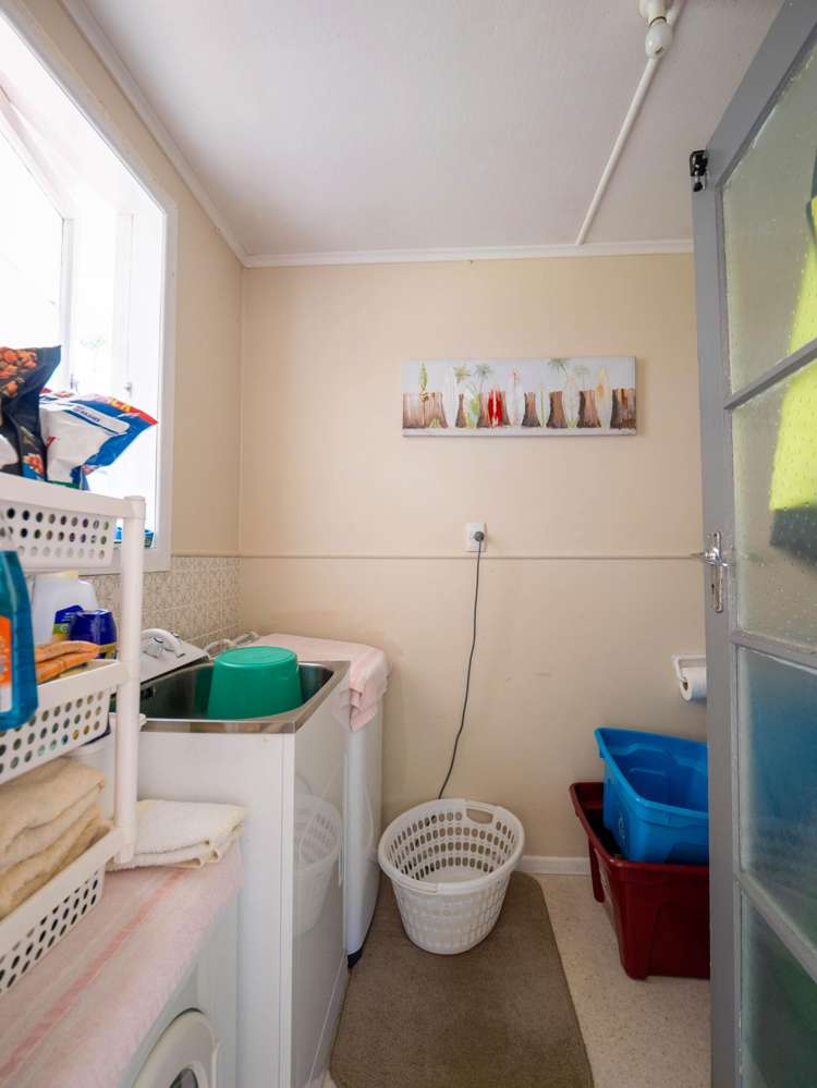 19 McInnes Avenue Te Kamo_14