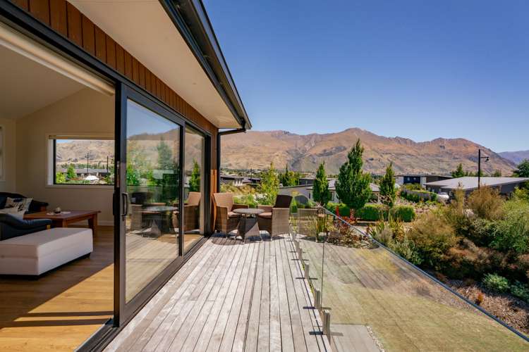 9 Kirimoko Crescent Wanaka_2