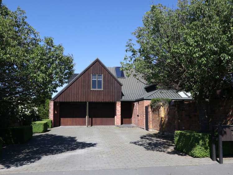 99 Middle Road Allenton_23