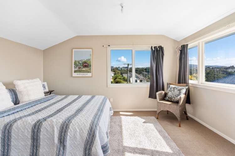 17 Nottingham Crescent Calton Hill_15