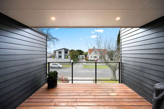 1/14 Hammond Street Hamilton Central_3