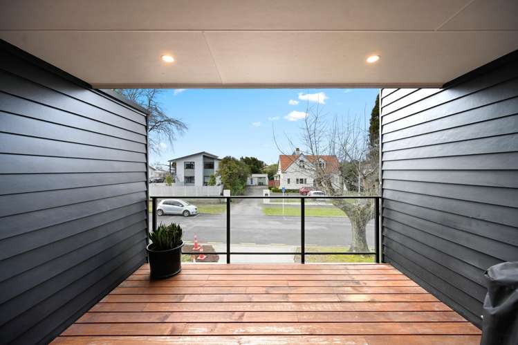 1/14 Hammond Street Hamilton Central_3