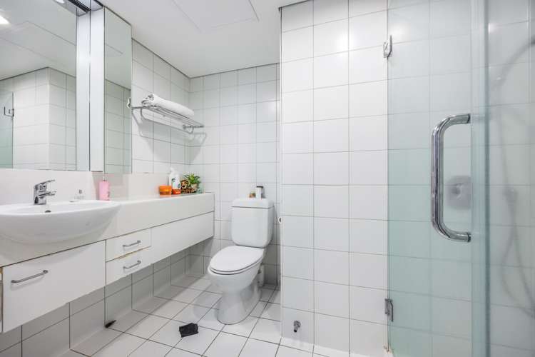 Address withheld Takapuna_20