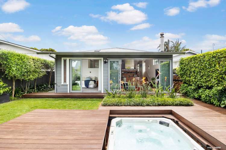 9 Warwick Avenue Westmere_1