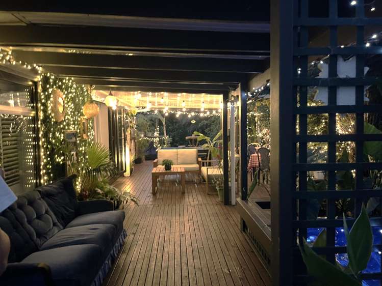 33 Resthill Crescent Glenview_16