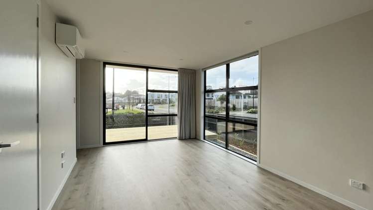 23 Balfron Avenue 10044_5