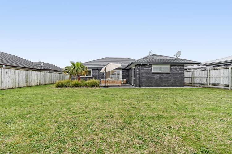 71 Links Drive Waiwhakaiho_27