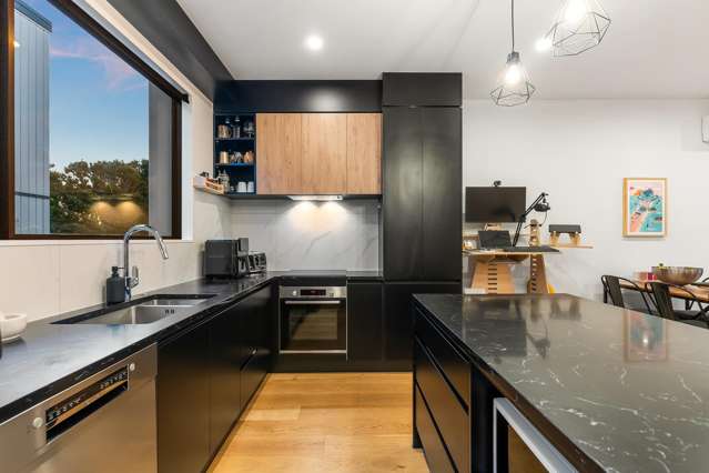 Freehold + Takapuna Grammar + Master Build