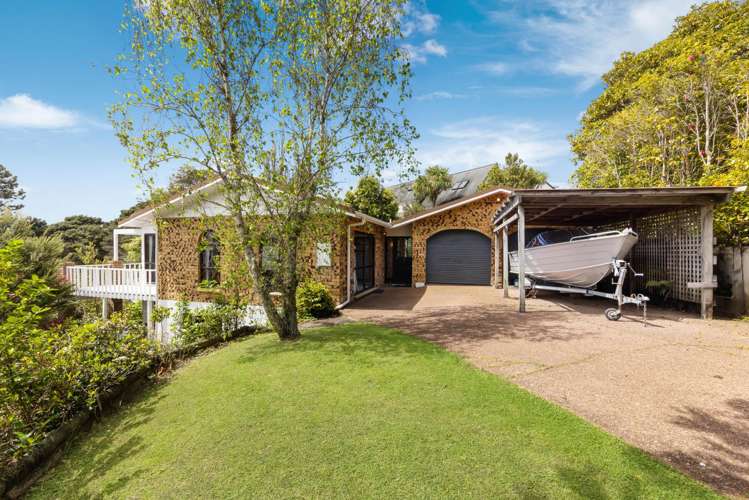 156 Chelsea View Drive_0