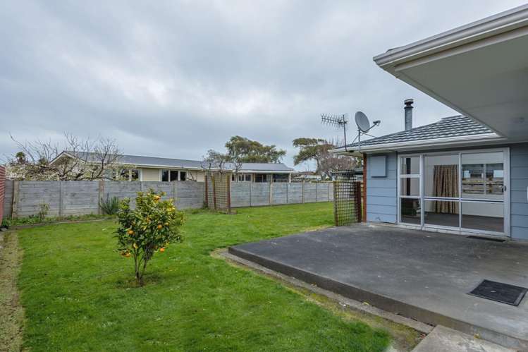 10 Hollows Crescent Takaro_10