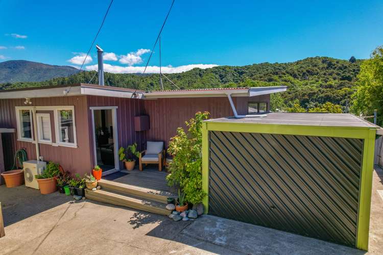 143a Waikawa Road Picton_13