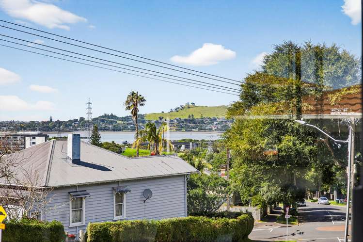 24 Normans Hill Road Onehunga_9