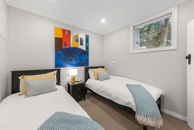 97 Scenic Drive Titirangi_22