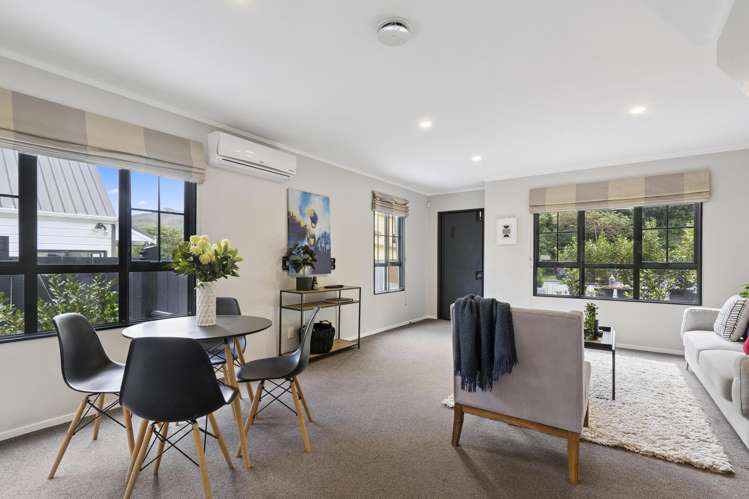 16B Parsons Glen Karori_5