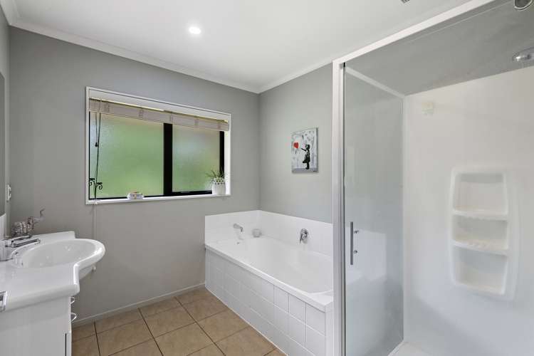 1 Manor Drive Rolleston_13