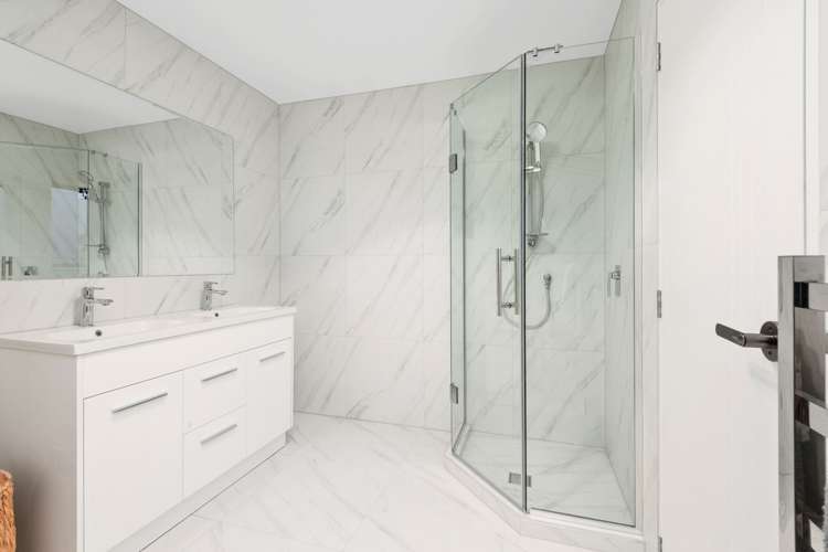 2 Bomber Lane Whenuapai_20