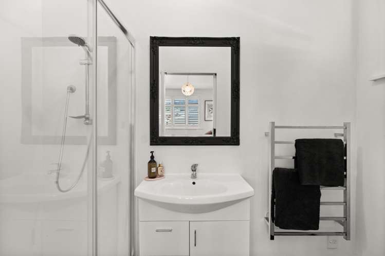 51 Yule Street Kilbirnie_11