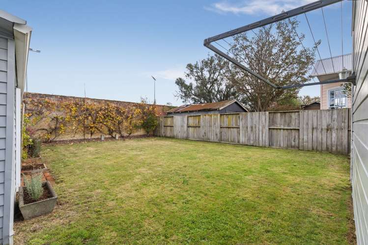 38 Waldegrave Street Central - Palmerston Nth_14