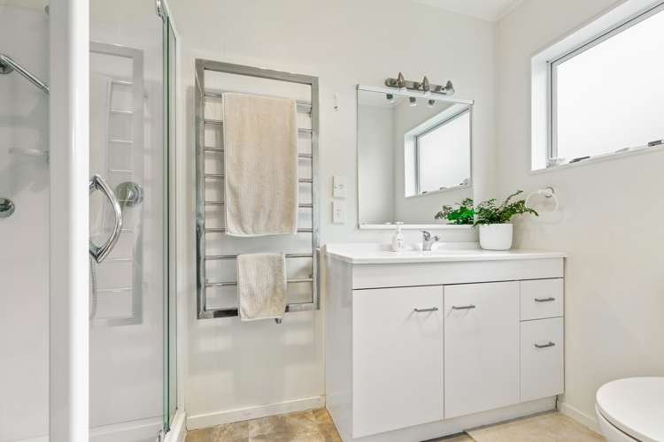 92a Sturges Road Henderson_13