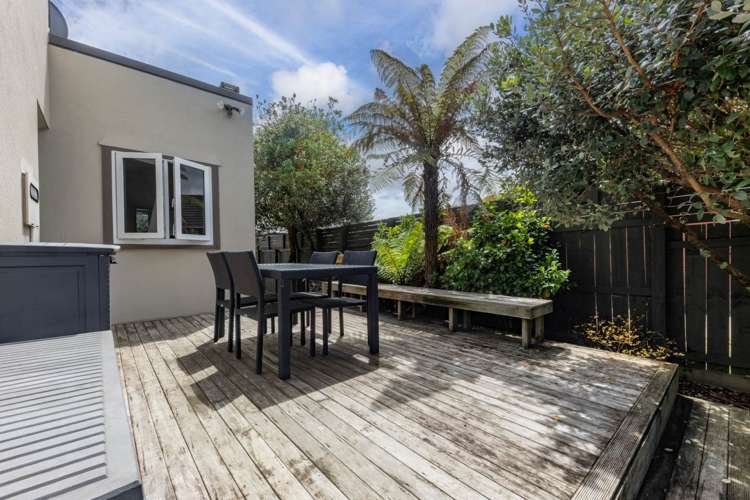 125 Seabrook Avenue New Lynn_5