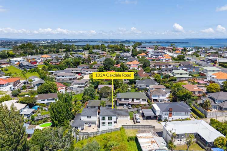 102A Oakdale Road Hillsborough_23