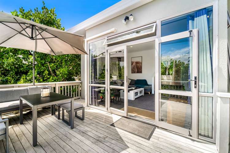 22 Cascaden Road Gulf Harbour_14