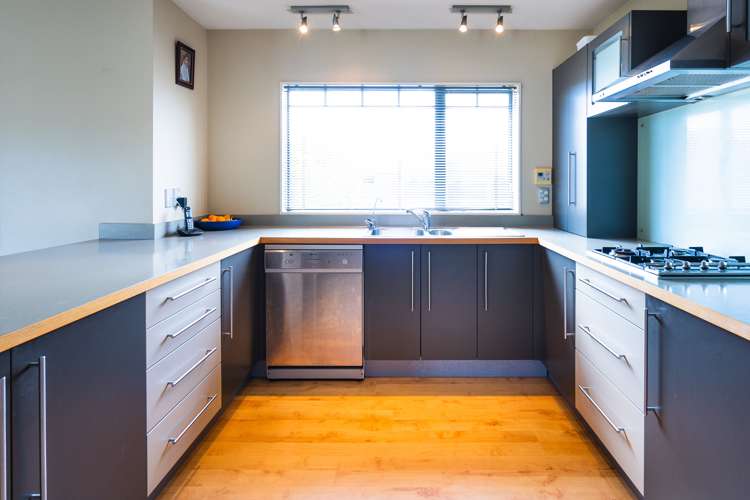 108 Guildford Drive Paraparaumu Beach_5