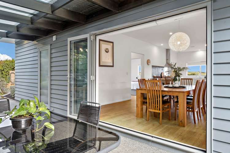 58 Coster Road Muriwai_16