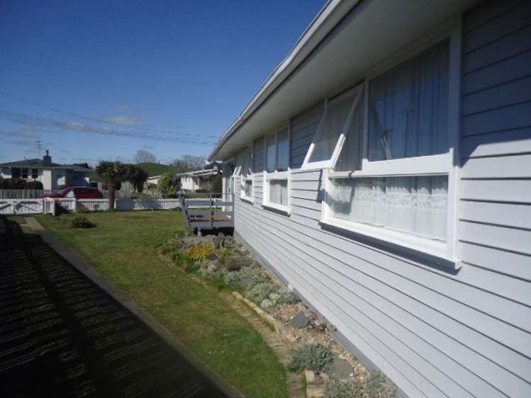 25 Myrtle Grove Putaruru_16