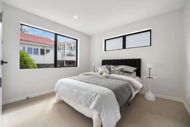 8 Park Rise Campbells Bay_26