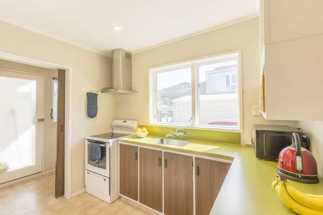 4/200 Onepu Road Lyall Bay_3