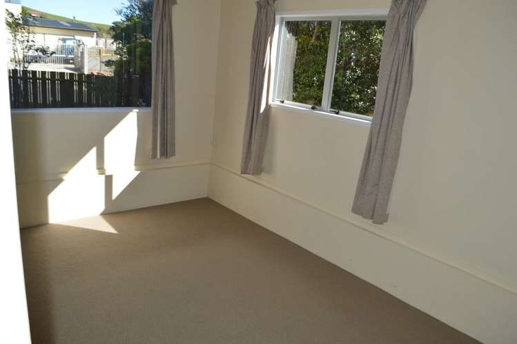 2 Moki Street Titahi Bay_10