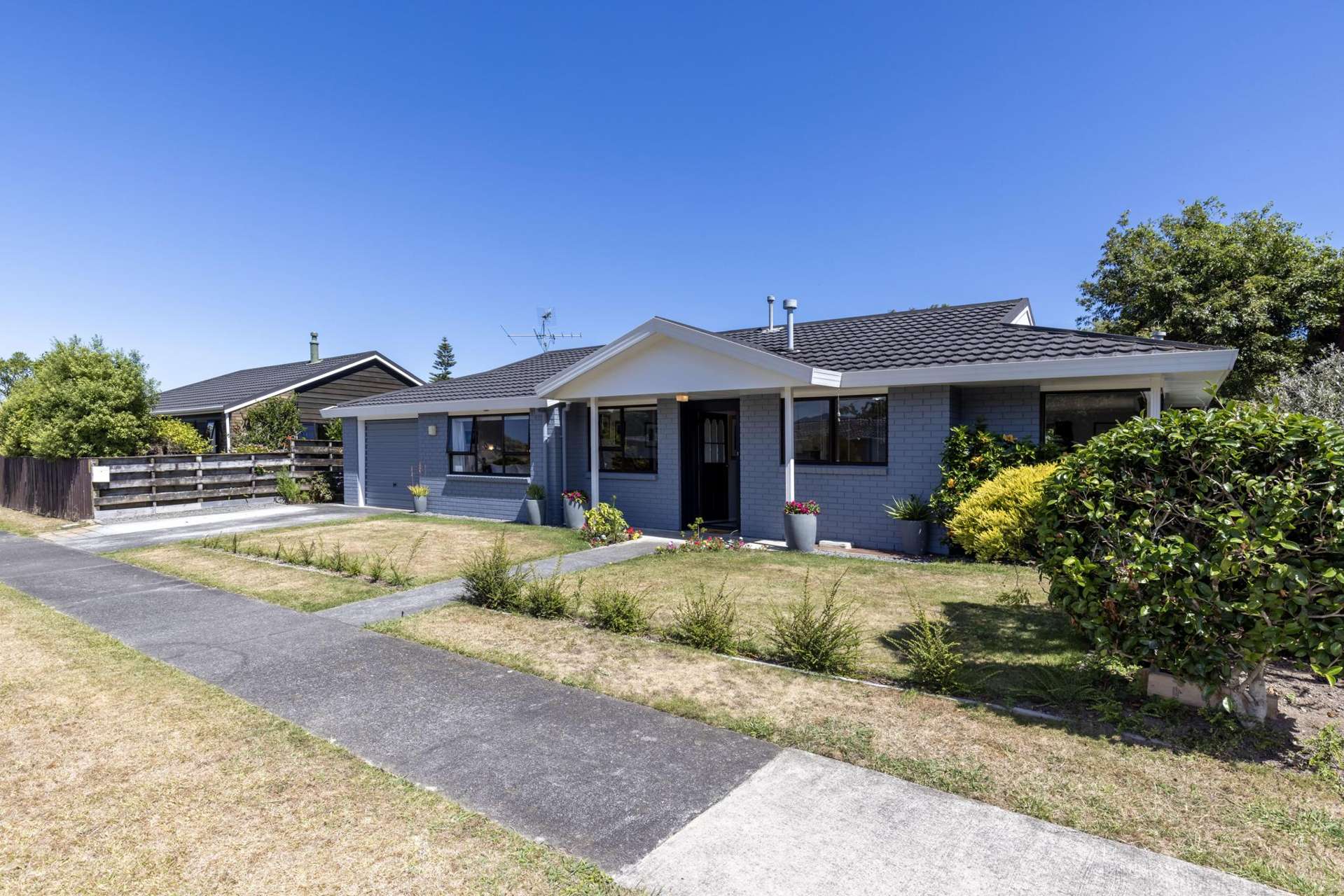 2 Kanawa Street Waikanae_0