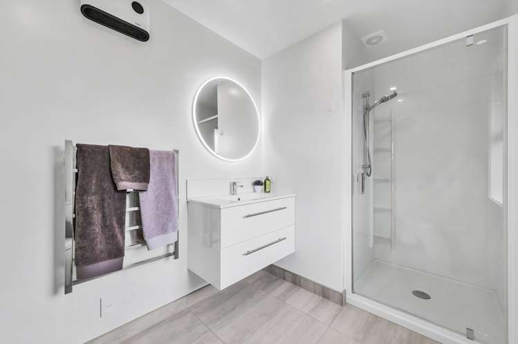 4 Monte Crescent Lincoln_14