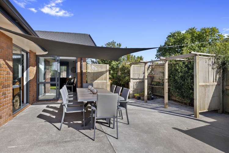 5b James Drive Bell Block_17