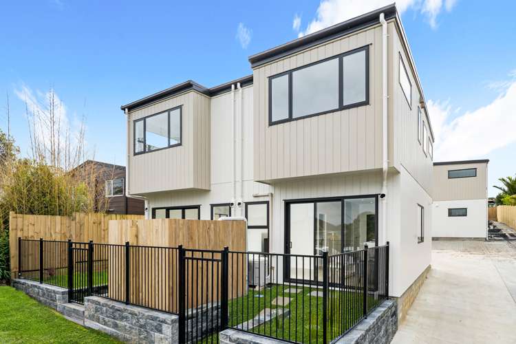 25 Abbotleigh Avenue Te Atatu Peninsula_12