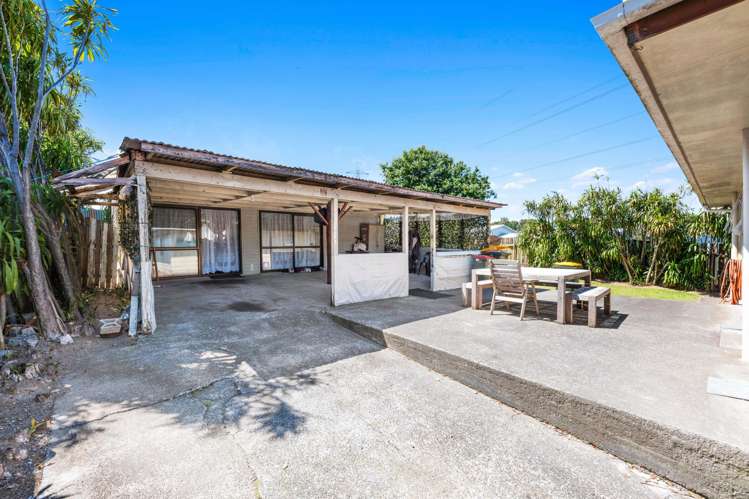 52 Zelda Avenue Clover Park_15