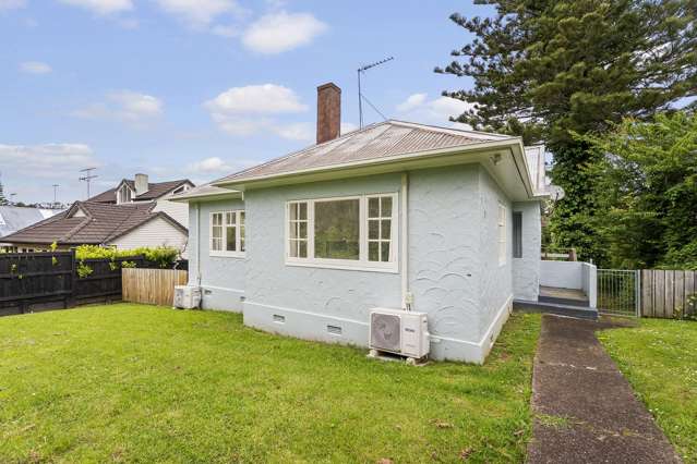 799 m² (approx.) Freehold in Orakei, renovate, Ext