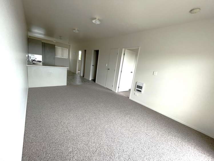 14/242 Great North Road Henderson_2