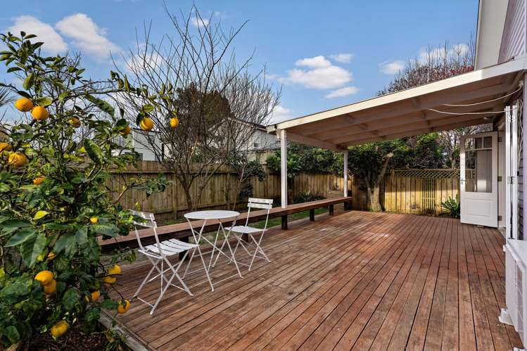 2/13 Alford Street Waterview_15