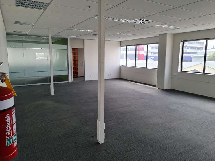 3/54 Gill Street New Plymouth Central_6