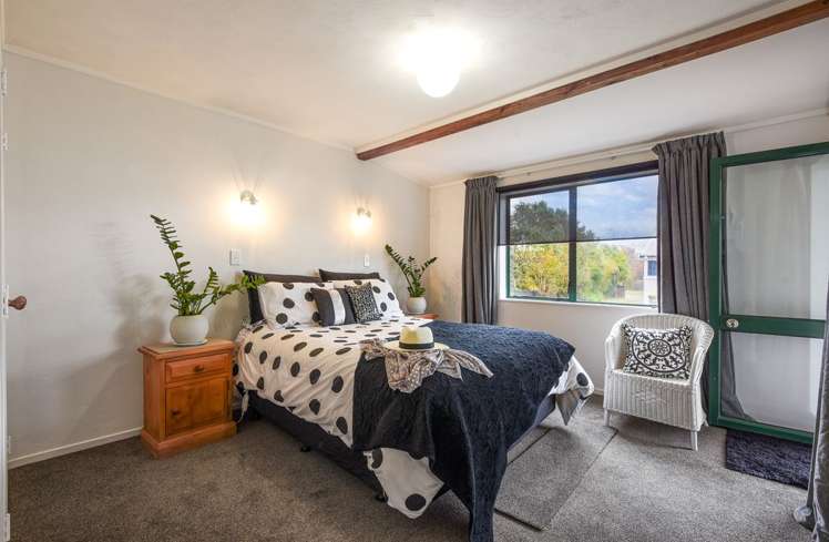 17 Glenfield Road Owhata_7