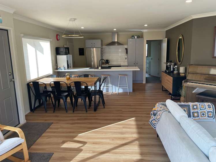 31 Forest Road Pinehaven_6