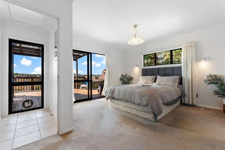 10 Camilla Grove Totara Vale_11
