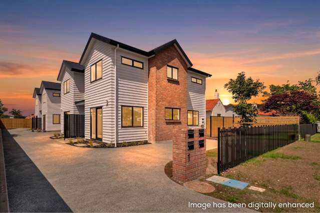 Freehold Townhouses - Prime Location