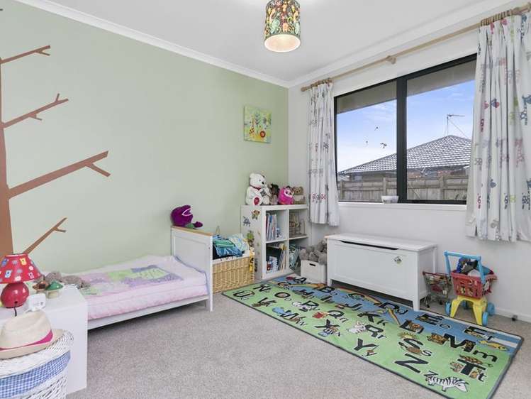 37 West Thompson Street Leamington_11