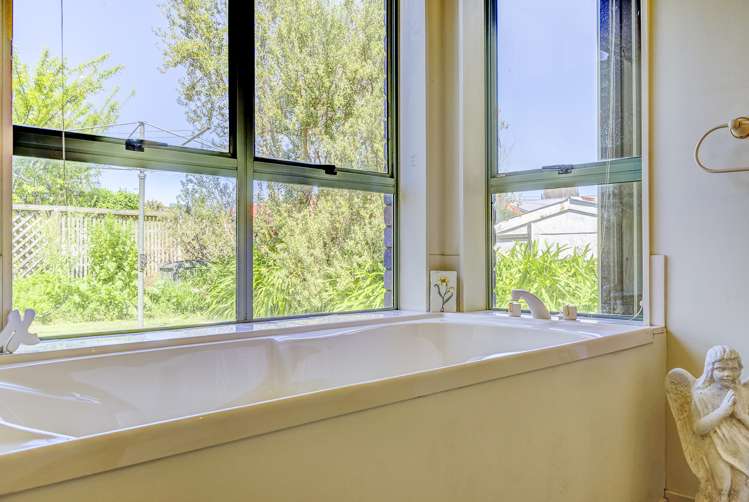 20 Piccadilly Lane Hillcrest_12